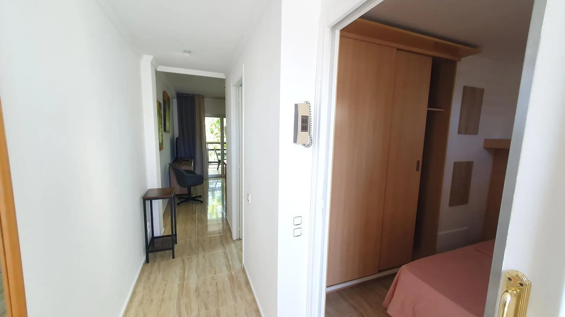4 Salou Playa Piscina Centro,Parking Apartment